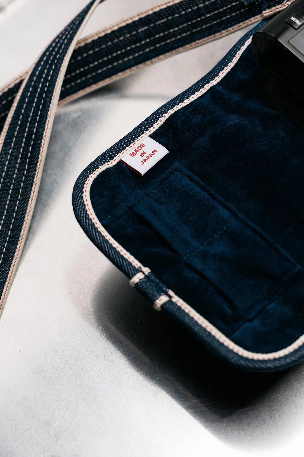 RMC-Japan-x-LSKamera-camera-jacket-wrap-layer-accessories-camera-compact-denim-protective-small-size-details-sewing