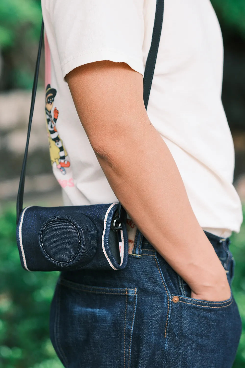 RMC-Japan-x-LSKamera-camera-jacket-wrap-layer-accessories-camera-compact-denim-protective-small-size-details-sewing