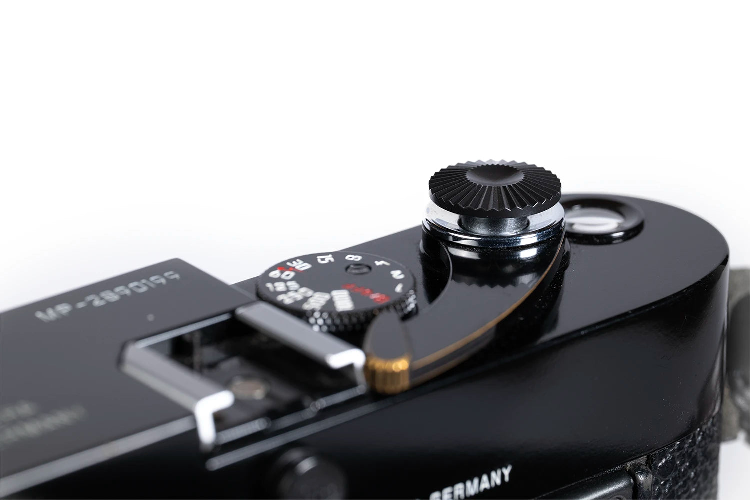 air-clicker-tahusa-soft-release-button-leica-rangefinder-camera-shutter-screw-thread-photography-accessory-brass-black-paint-gold-fujifilm-nikon-zf-xe-xf-q3-43-cerakote-18