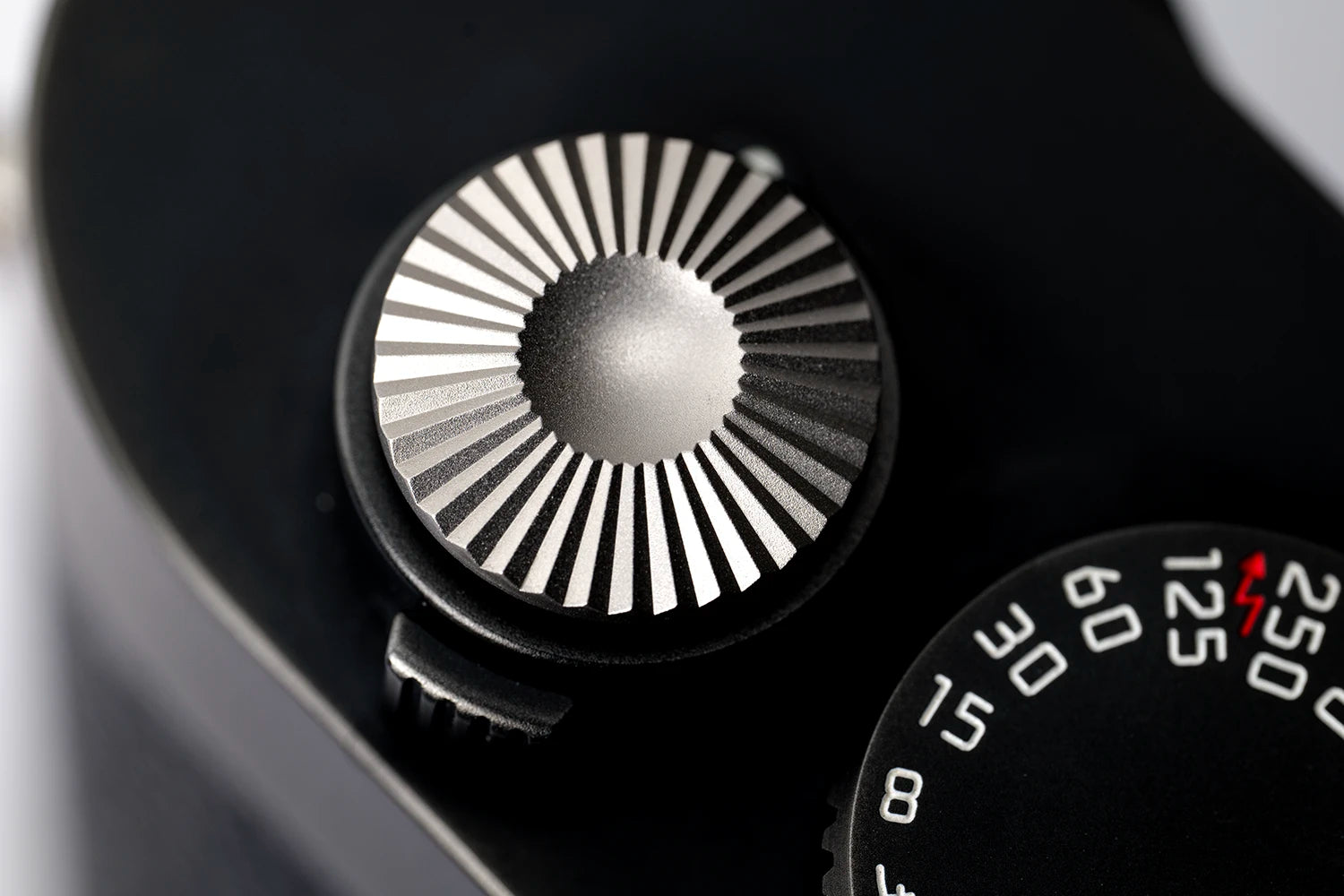 air-clicker-tahusa-soft-release-button-leica-rangefinder-camera-shutter-screw-thread-photography-accessory-stainless-titanium-grey-16