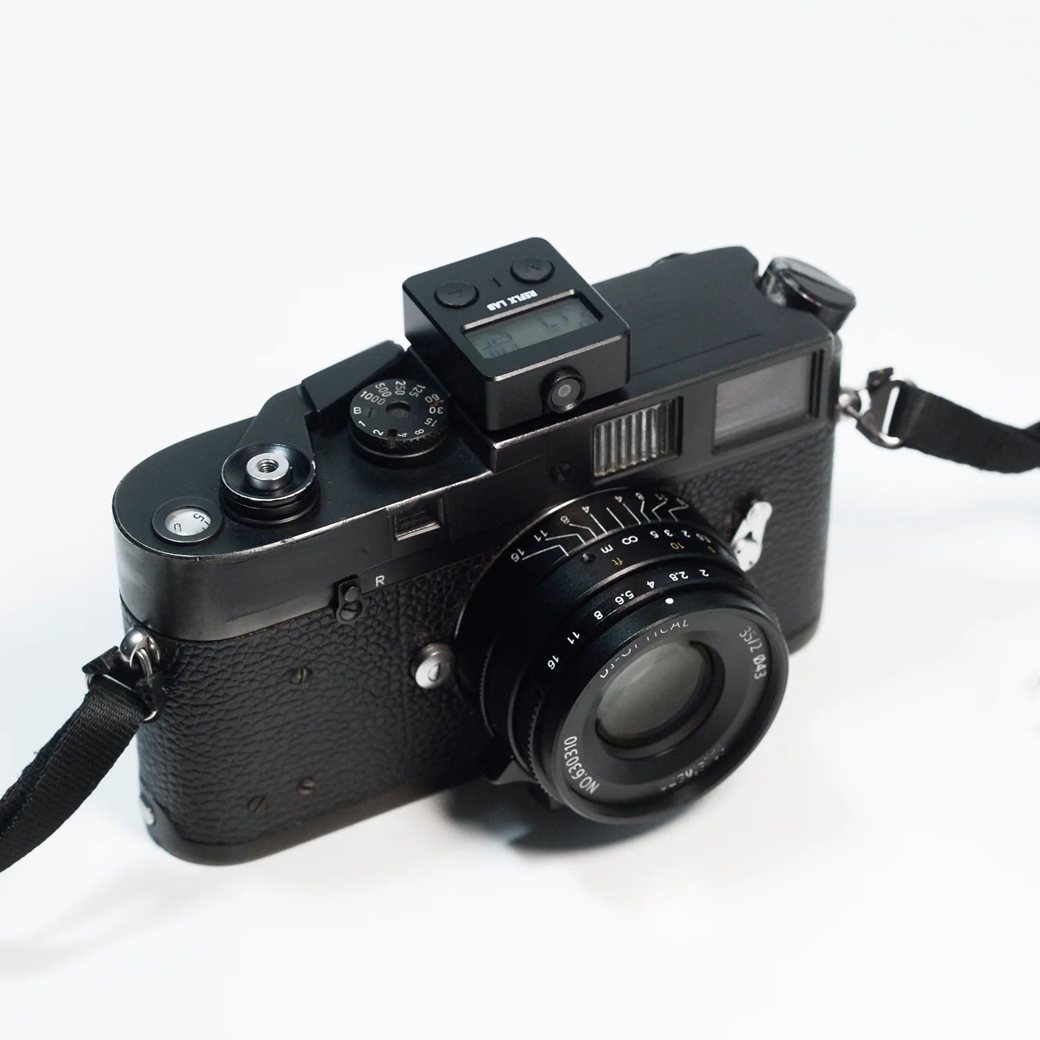 reflx-lab-light-meter-metre-specification-measurement-black-silver-hotshoe-hot-shoe-external-light-reading-button-small-leica