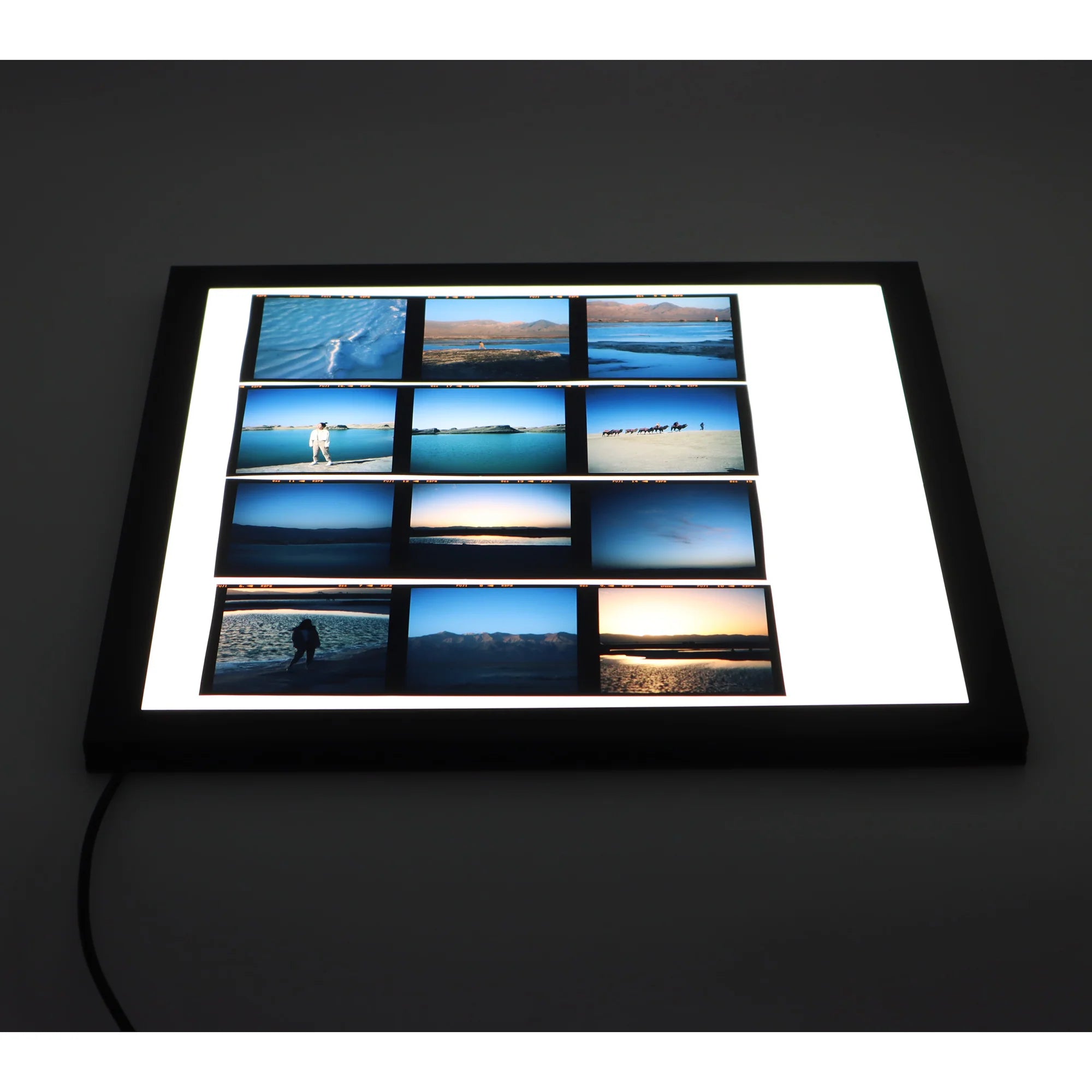 reflx-lab-slide-viewer-light-pad-reflective-negative-viewing-lightbox-film-photography-slide