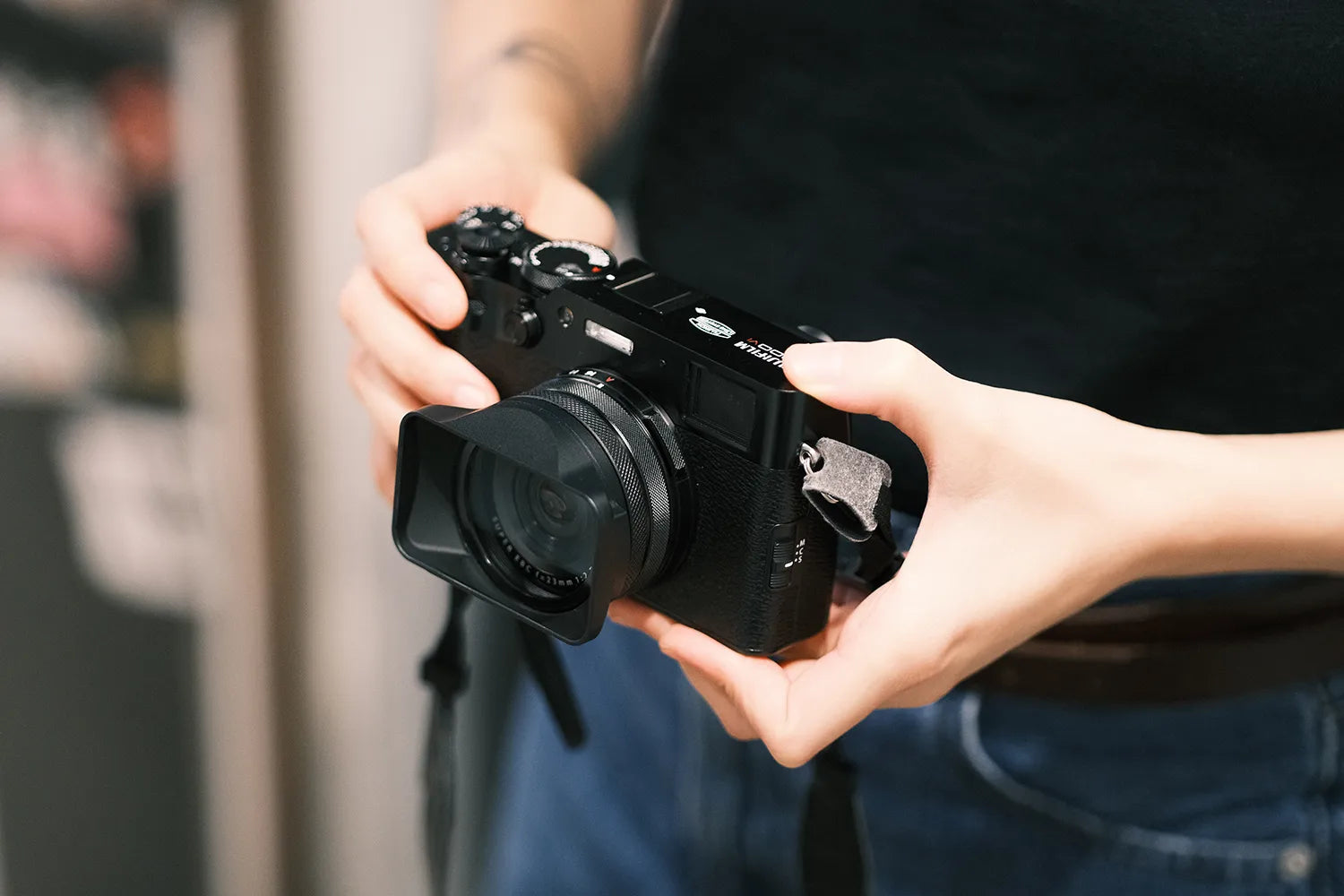 square-lens-hood-for-fujifilm-x100vi-digital-camera-style-6