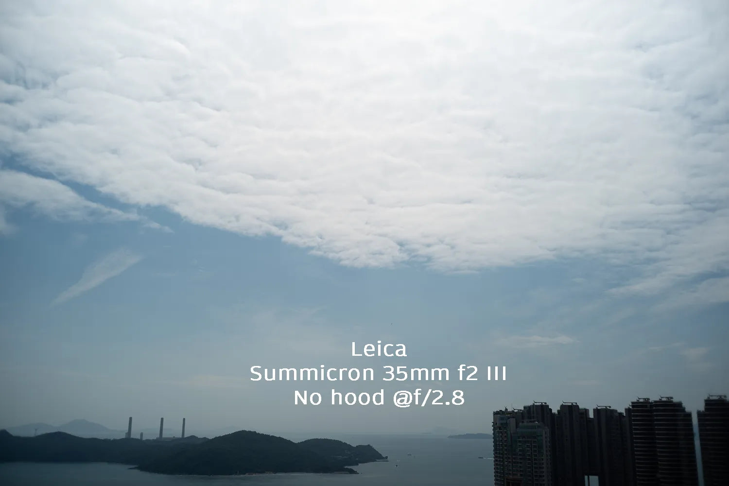 square-lens-hood-leica-summicron-35mm-f2-35-III-v3-version-3-6-element-elements-shade-accessories-camera-sample-vignette-no-hood-2