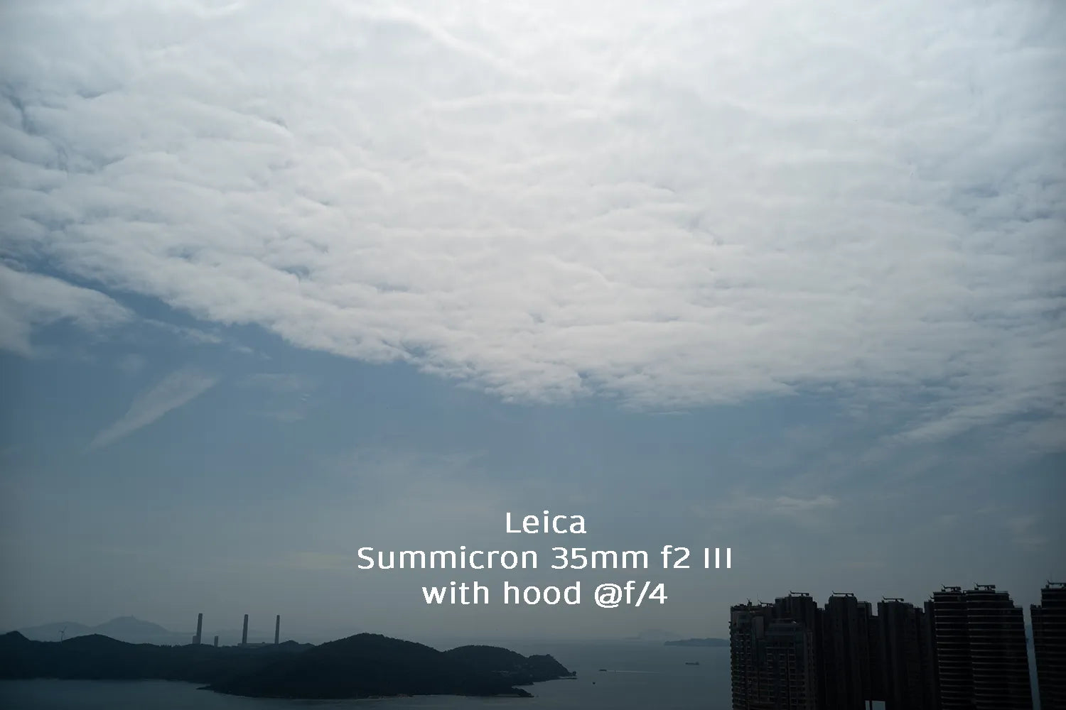 square-lens-hood-leica-summicron-35mm-f2-35-III-v3-version-3-6-element-elements-shade-accessories-camera-sample-vignette-no-hood-6