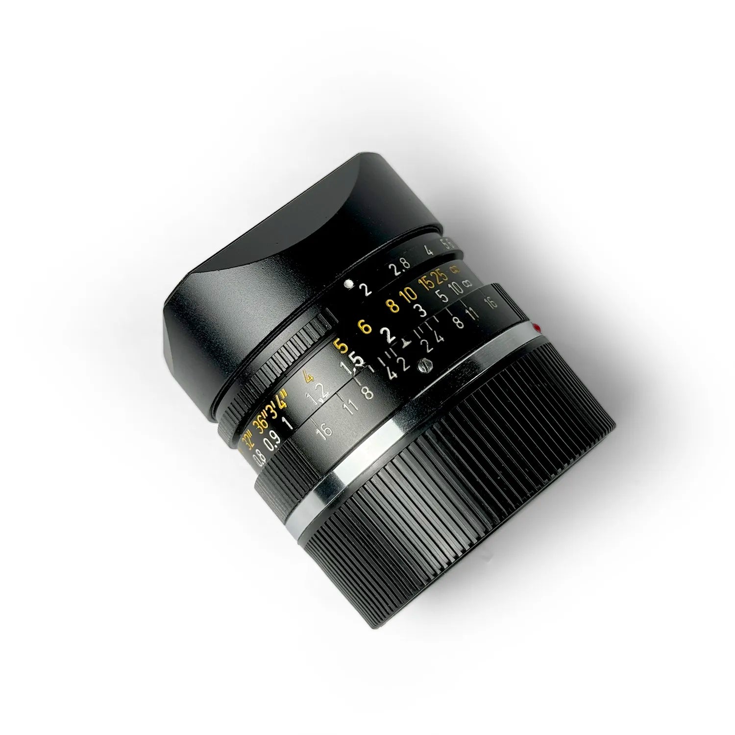square-lens-hood-leica-summicron-35mm-f2-35-III-v3-version-3-6-element-elements-shade-accessories-camera-versions-black-screw-3