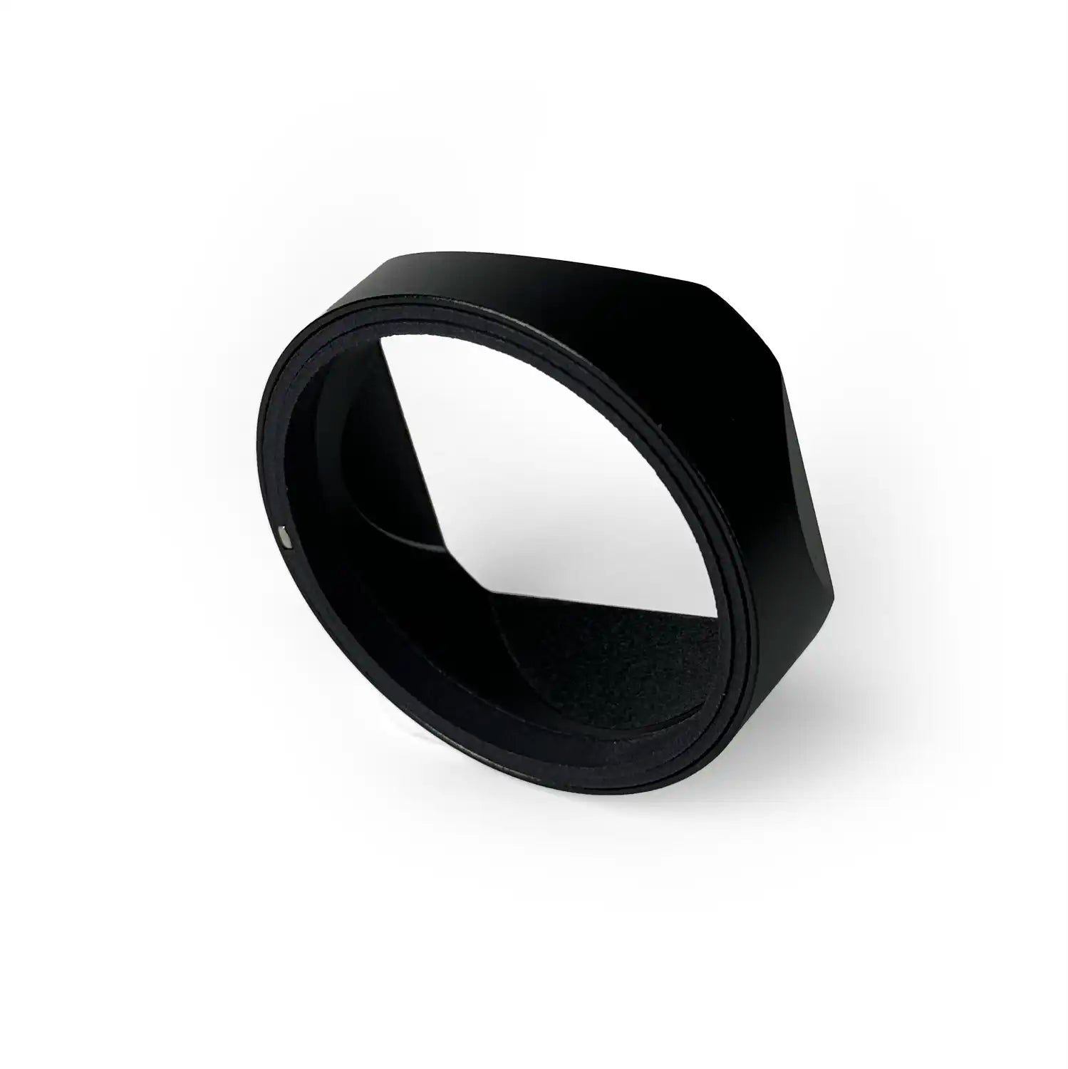 square-lens-hood-leica-summicron-35mm-f2-35-III-v3-version-3-6-element-elements-shade-accessories-camera-versions-black-screw-7