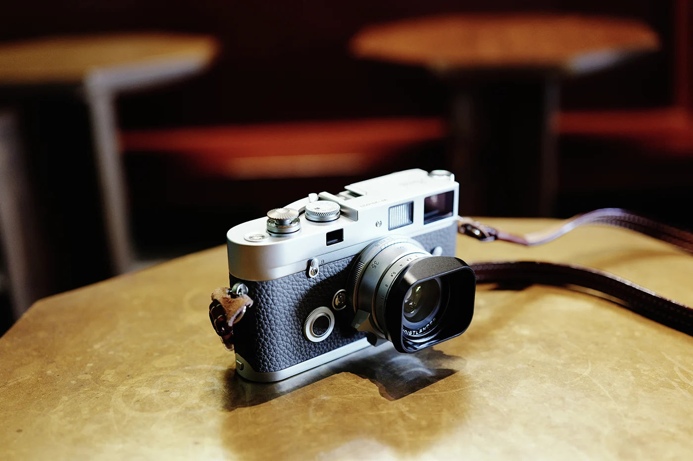 square-lens-hood-voigtlander-ultron-35mm-f2-35-asph-vm-m-mount-camera-leica-look-lh12-lh-12-option-black-12
