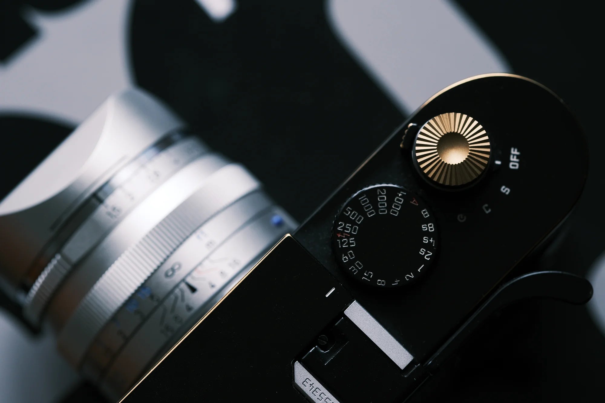 tahusa-shop-soft-release-camera-accessories-hood-lens-square-zm-voigtlander-nokton-quality-air-clicker-leica-mbanner