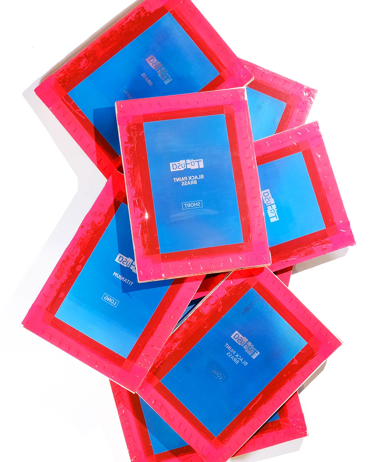 tahusa-soft-release-air-clicke-shop-titanium-black-brass-material-style-silk-screen-printing