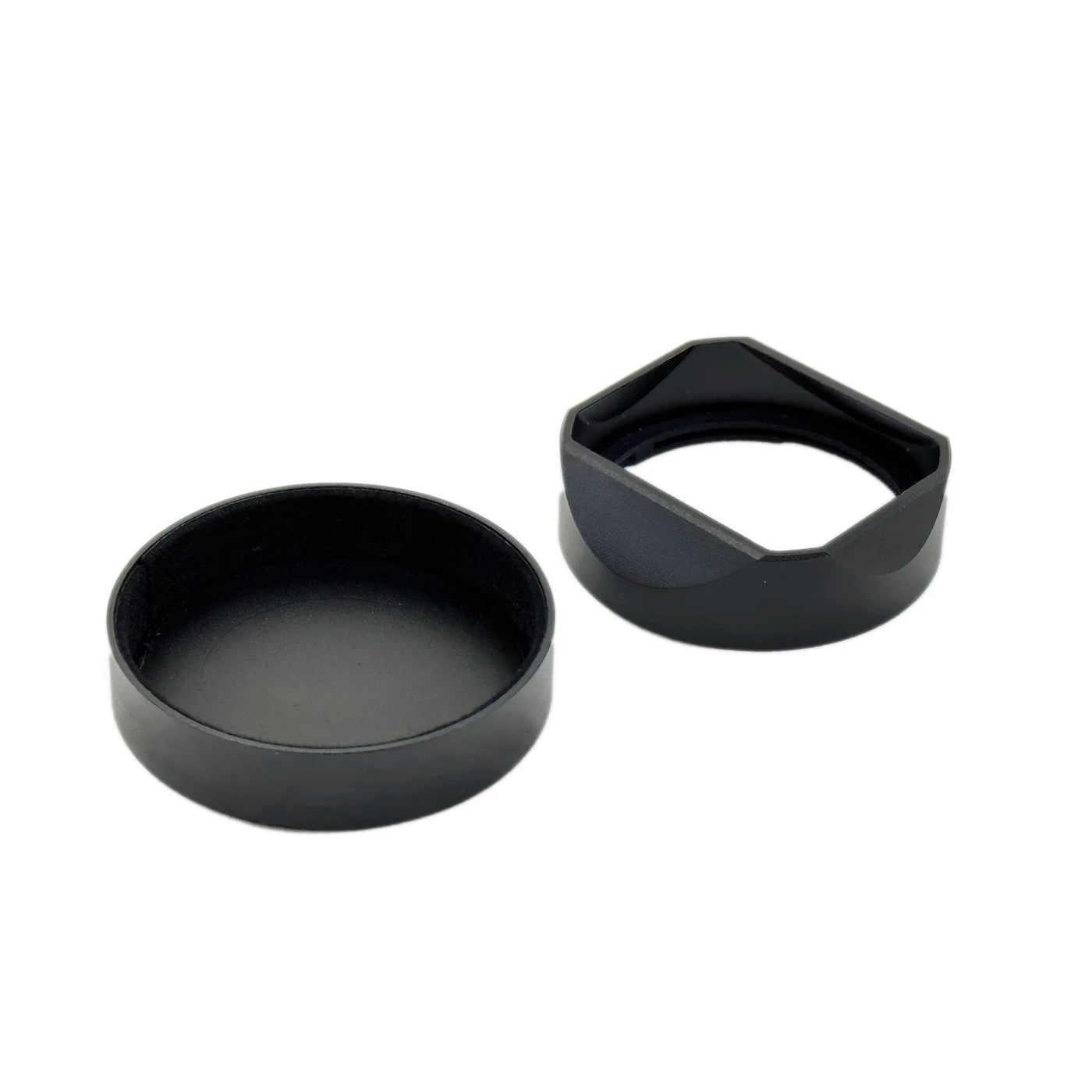 voigtlander-35mm-f1.5-1.5-35-nokton-asph-aspherical-AA-lens-hood-brass-sleek-made-square-style-fit-stylish-design-alternative-replacement-black-bottom-m-mount-LH12-cover-cap-front_39feb93d-1d44-4ad5-a012-25a64f620add