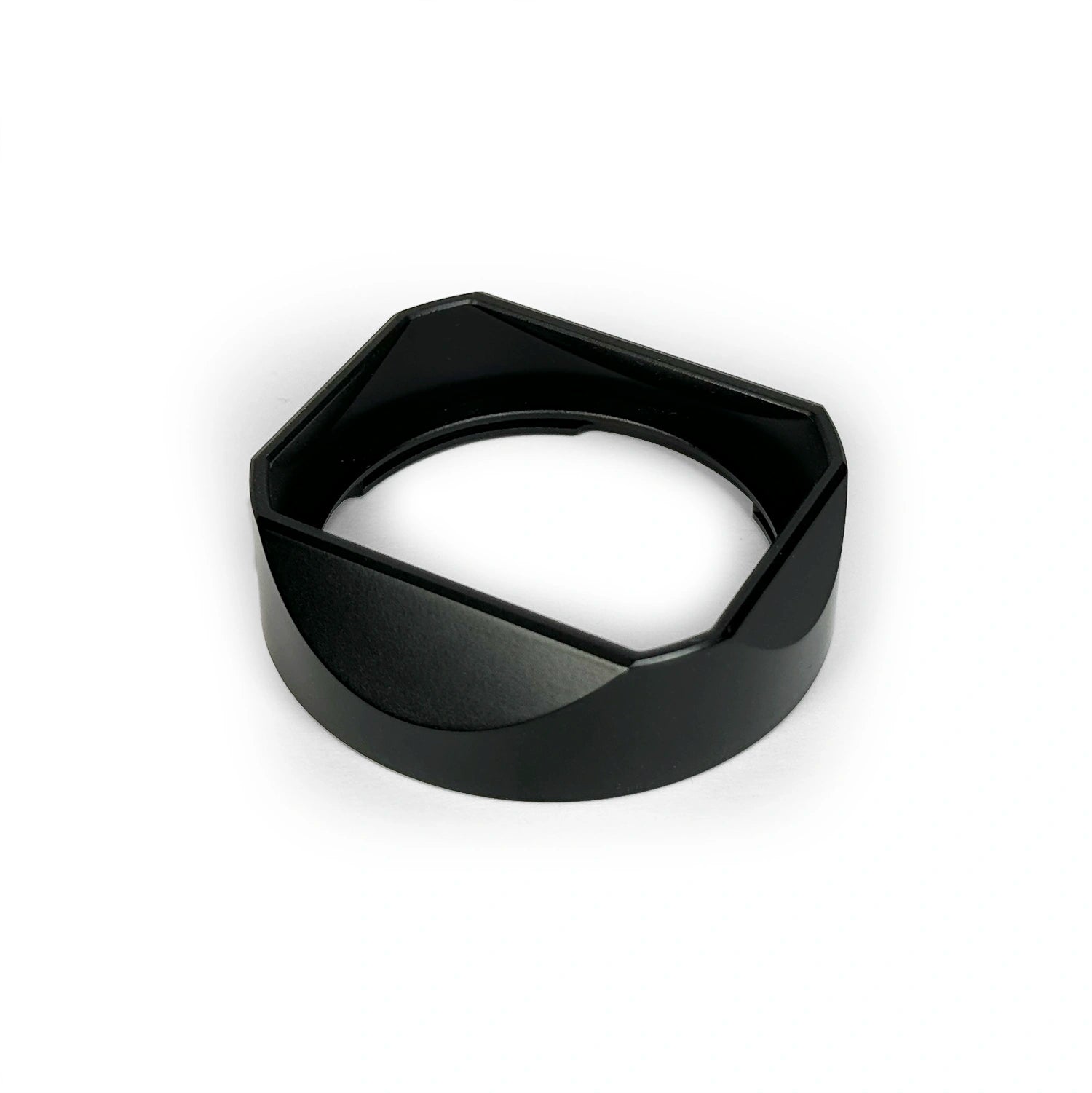 voigtlander-35mm-f1.5-1.5-35-nokton-asph-vm-aspherical-AA-lens-hood-brass-made-square-style-fit-stylish-design-alternative-replacement-black-paint-leica-m-mount-improved-6