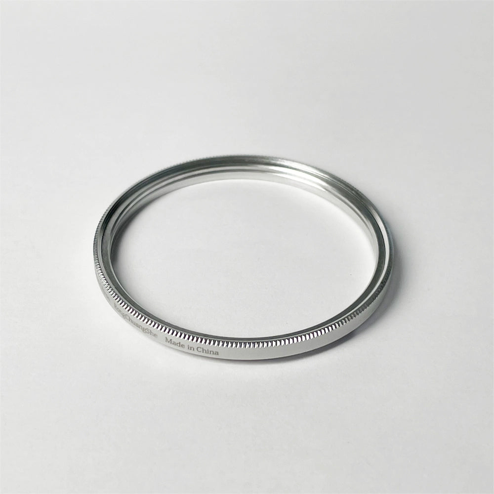 voigtlander-old-nokton-prominent-l39-filter-set-uv-rim-protector-fit-50mm-f1.5-1.5-UV-top