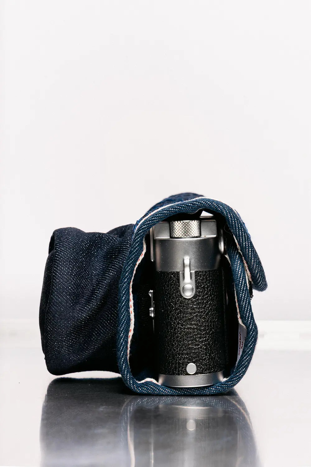 RMC-Japan-x-LSKamera-camera-jacket-wrap-layer-accessories-camera-compact-denim-protective-small-size-details-sewing