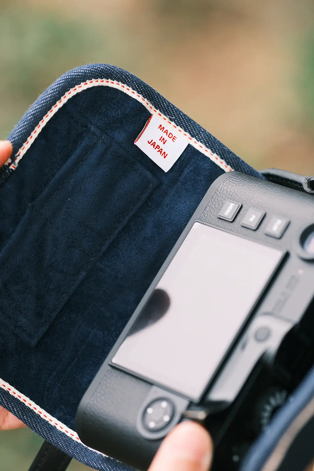 RMC-Japan-x-LSKamera-camera-jacket-wrap-layer-accessories-camera-compact-denim-protective-small-size-details-sewing