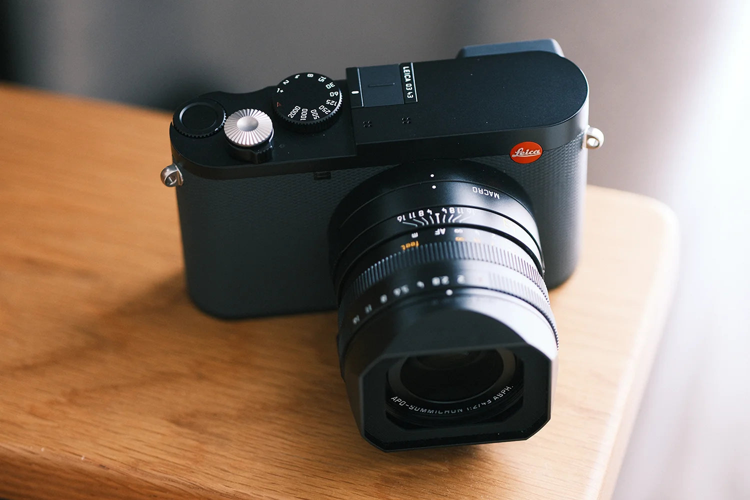 leica-q3-43-with-air-clicker-soft-release-button-q343-camera-full-frame-m