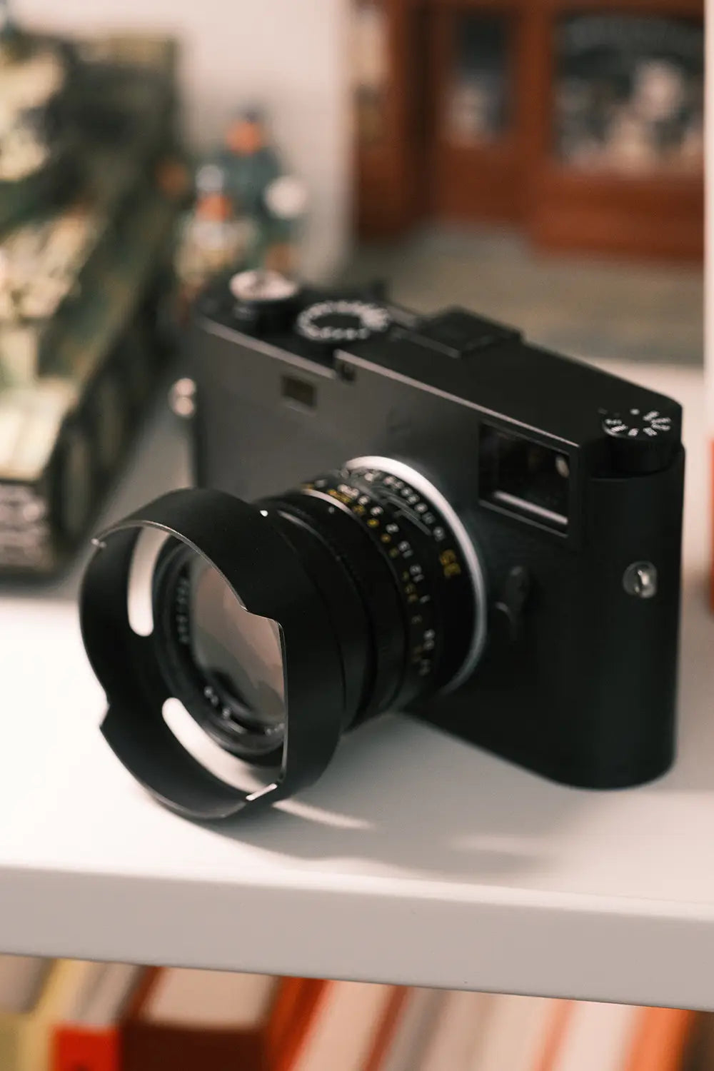 lens-hood-for-leica-summilux-35mm-1.4-pre-fle-or-summicron-28mm-f2-asph-metal-aluminum-black-accessories-m11-monochrom-m11m-camera