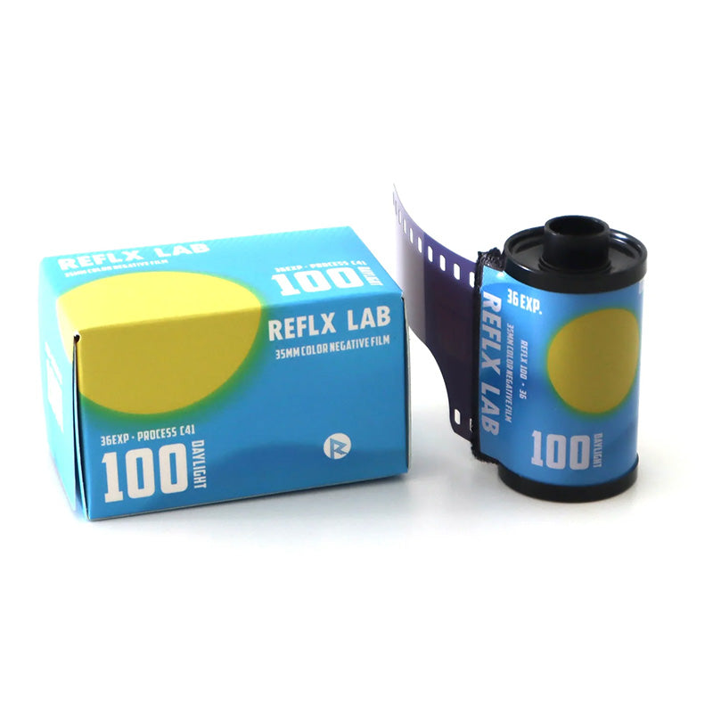 reflx-lab-100d-daylight-film-stock-colour-negative-remjet-removed-100-iso-fine-grain-halo-canister-kodak-motion-picture-vision-3-box-art