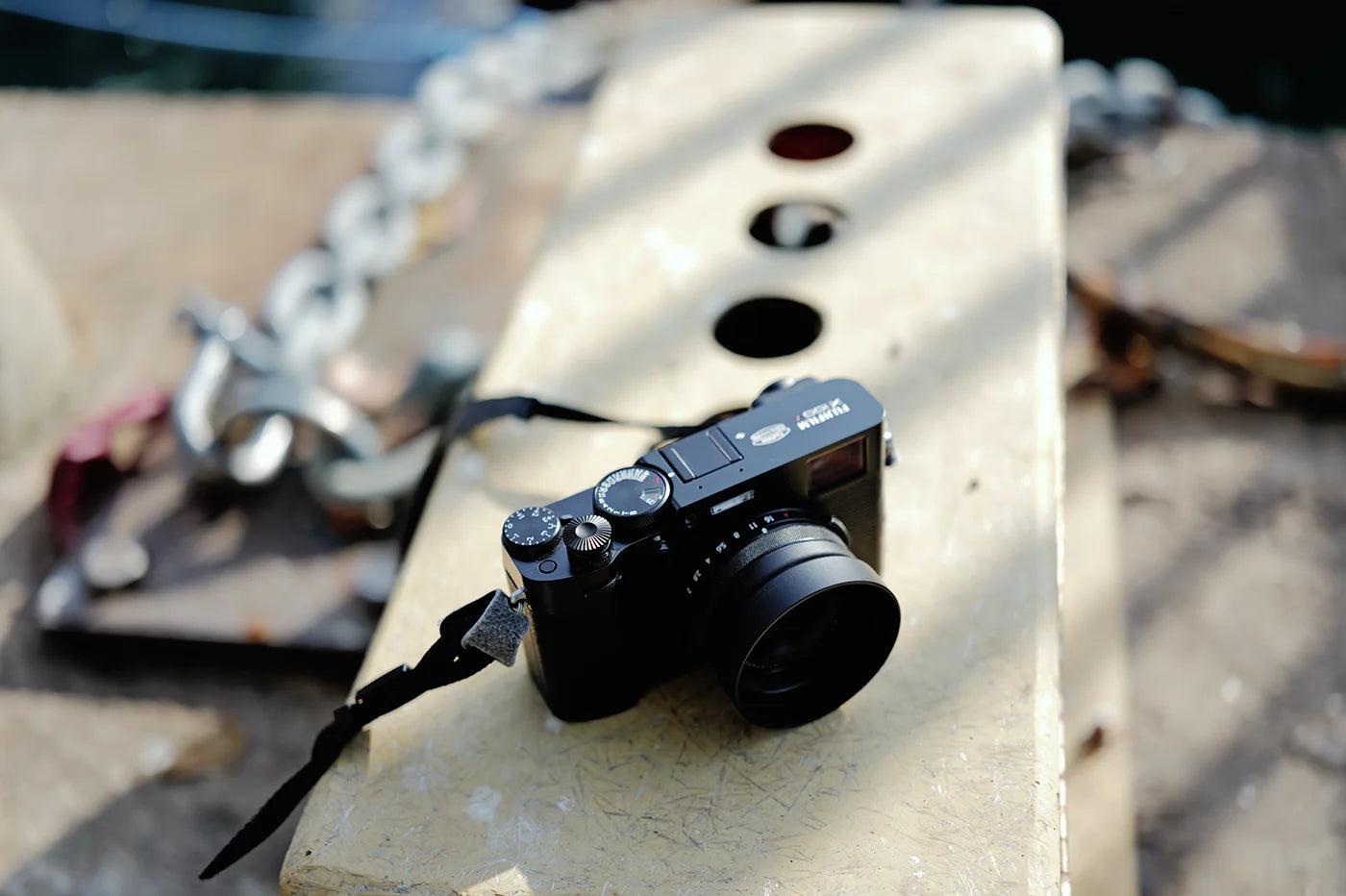 square-lens-hood-for-fujifilm-x100vi-x100-fuji-digital-camera-aluminum-style-accessories-shade-front-cap-black-circular-sleek