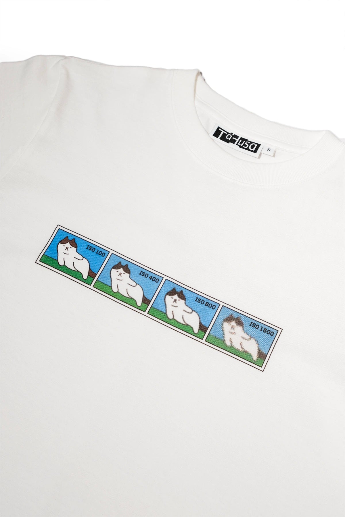 tahusa-shop-tshirt-merch-tee-white-cotton-cat-iso-grain-11