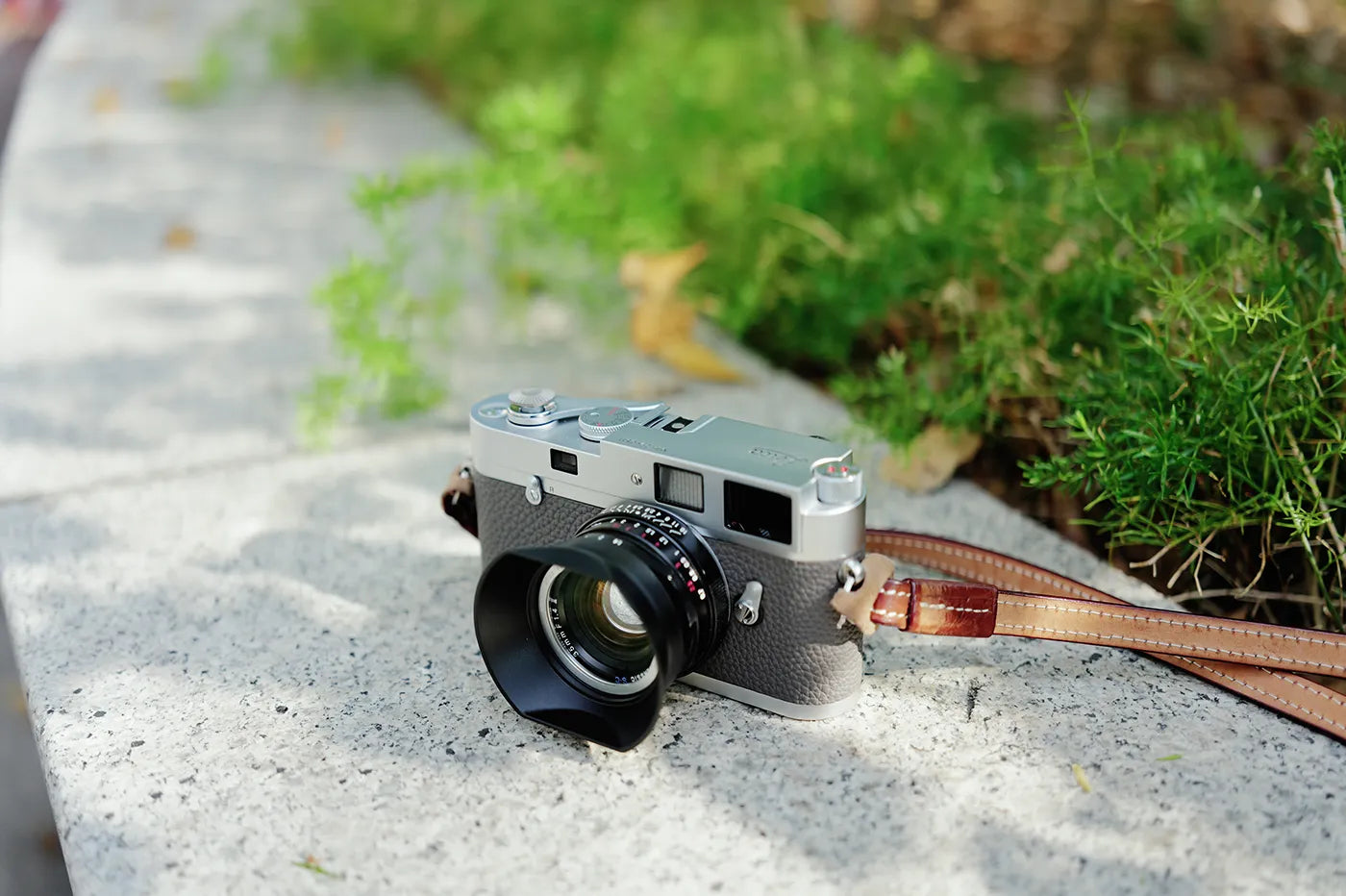 voigtlander-35mm-40mm-50mm-nokton-f1.4-1.4-35-nokton-aspherical-AA-lens-hood-aluminium-square-style-fit-design-alternative-replacement-back-best-looking-shape-front-leica-m-mount