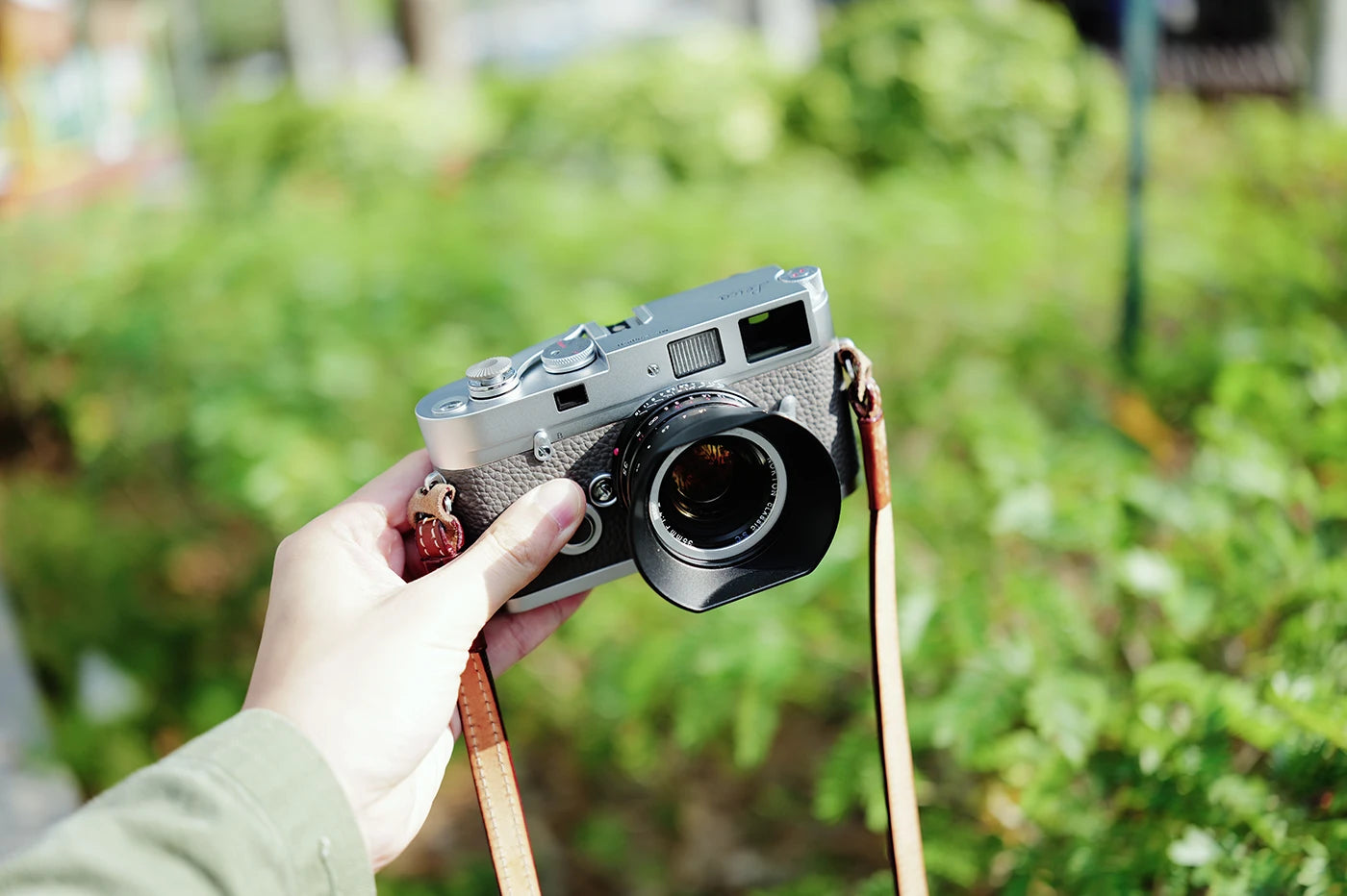 voigtlander-35mm-40mm-50mm-nokton-f1.4-1.4-35-nokton-aspherical-AA-lens-hood-aluminium-square-style-fit-design-alternative-replacement-back-best-looking-shape-front-leica-m-mount