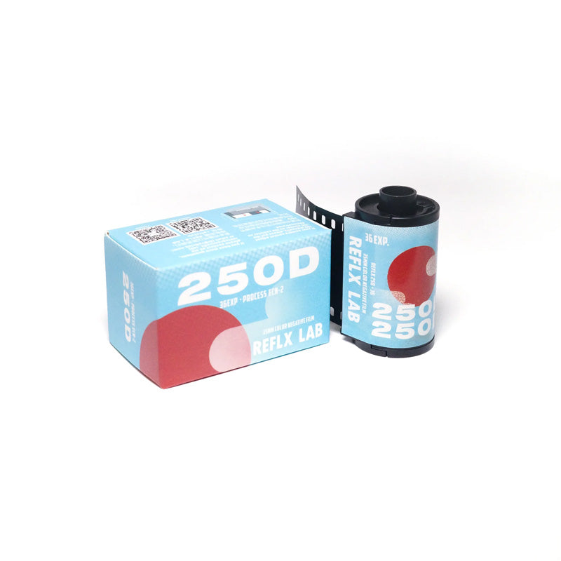 webstore-shop-buy-film-stock-negative-reflx-lab-motion-picture-remjet-process-ISO-daylight-250D-250-iso-5207-remjet-ecn2-ecn-packing-135-35mm-kodak